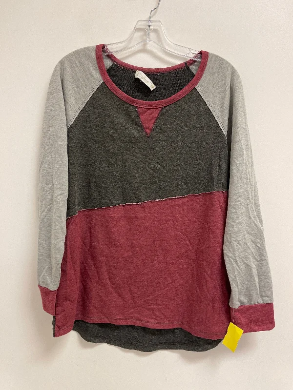 women's tops made from cottonTop Long Sleeve By Suzanne Betro In Grey, Size: M