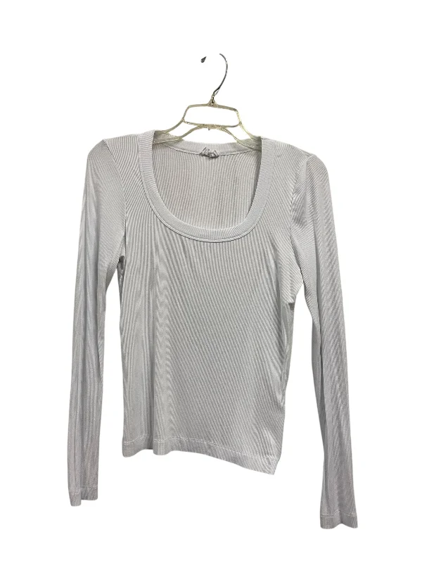 women's tops for those who love to dress up their casual looks with stylish topsTop Long Sleeve By Cotton On In White, Size: L