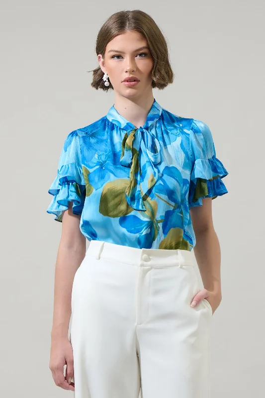 women's tops for those who believe in expressing their individuality through fashionNeiva Floral Tie Neck Bianca Blouse