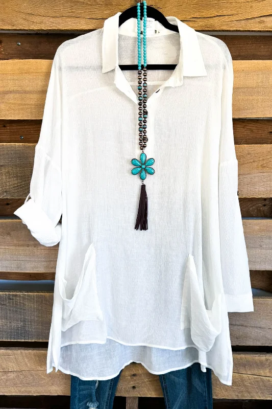 women's tops for those who love to experiment with fashionBeach Walk Breeze Oversized Tunic - White