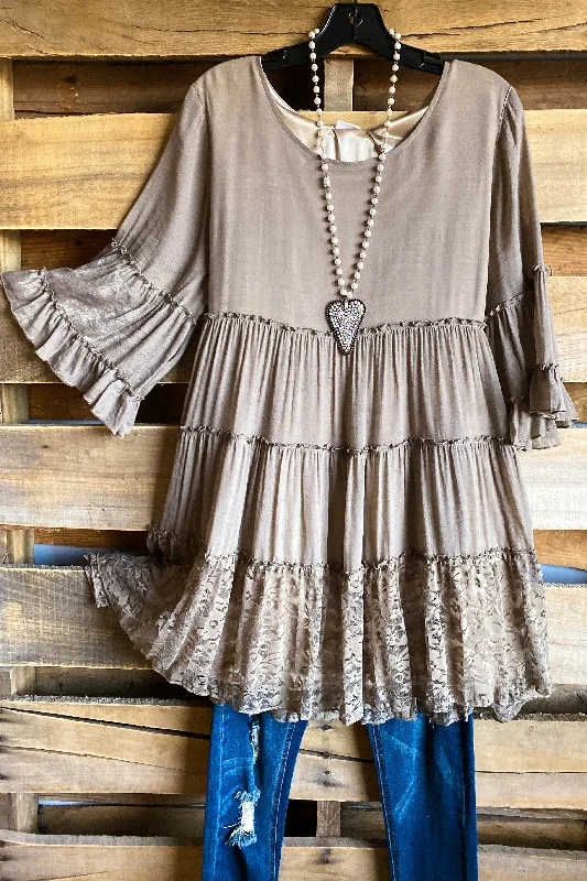 women's tops with unique designsAHB EXCLUSIVE: Like A Dream To Me Tunic - Mocha