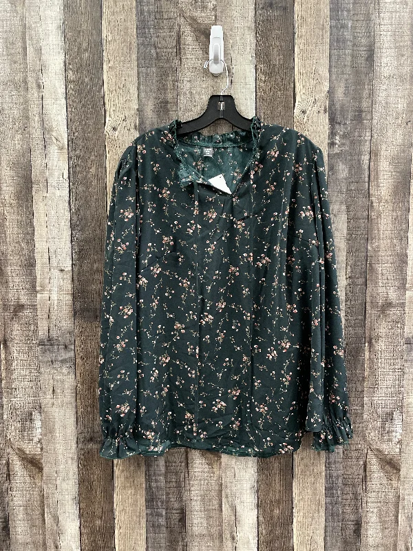 women's tops with ruffled hemsTop Long Sleeve By Shein In Green, Size: 3x