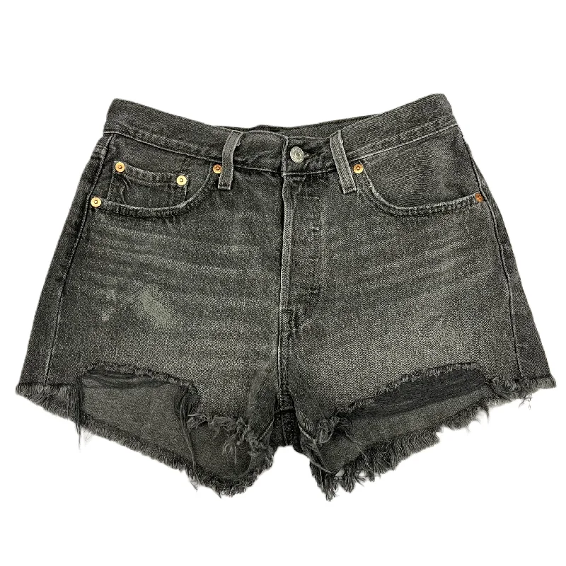 women's short shortsBlack Denim Shorts By Levis, Size: 4