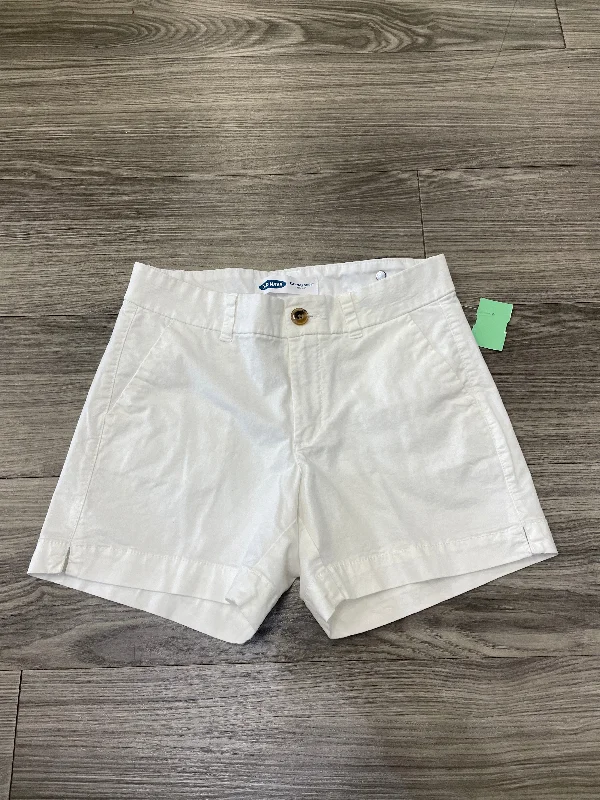 women's mid-rise shortsWhite Shorts Old Navy, Size 0