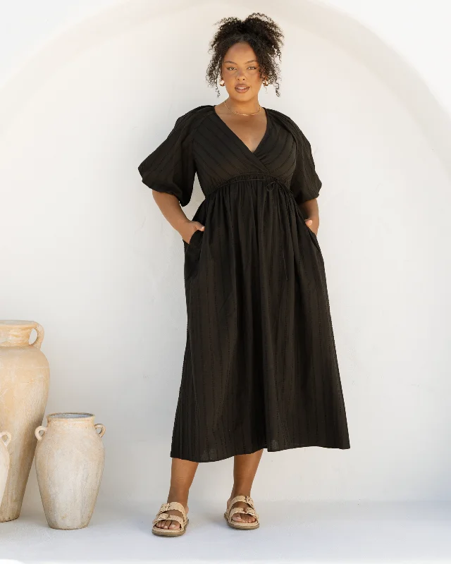 Shift DressLayla Maxi Dress | Black