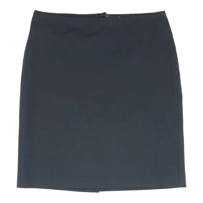 women's low-rise skirtsBlack Solid Midi Skirt