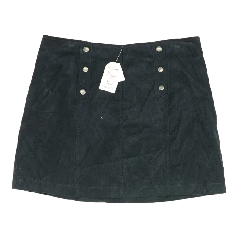 women's floral skirtsBlack Solid Mini Skirt