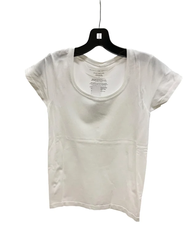 women's tops for layeringTop Short Sleeve Basic By White House Black Market In White, Size: M