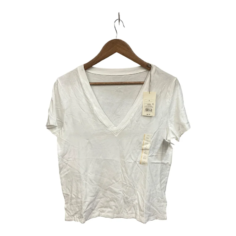 women's tops for those who want to create outfits that reflect their personal style and sense of fashionTop Short Sleeve By A New Day In White, Size: S