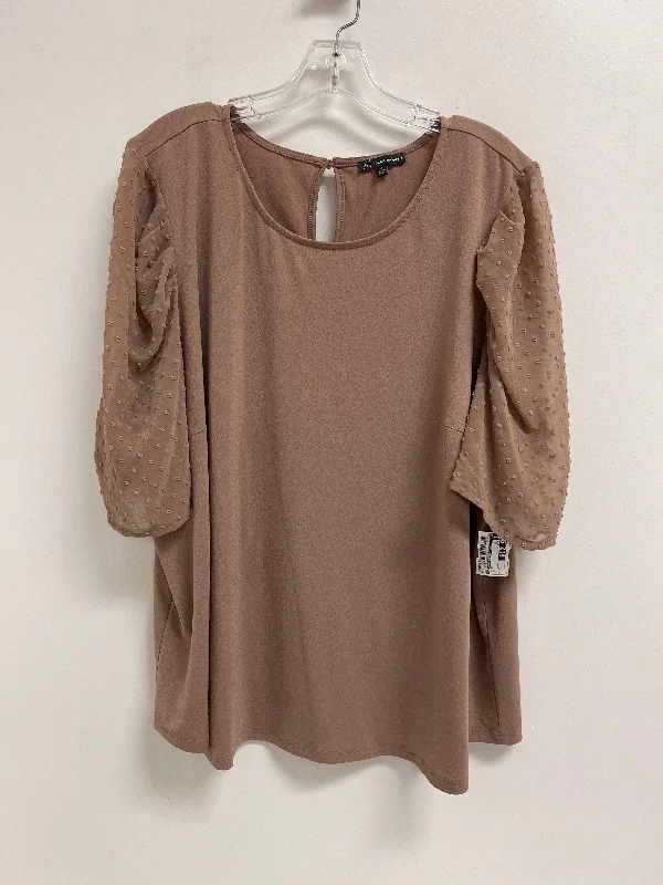 luxury women's topsTop Short Sleeve By Adrianna Papell In Tan, Size: 3x