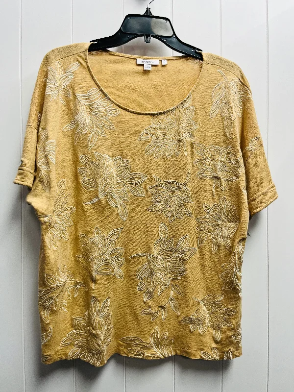 women's tops for those who want to create stylish and put-together outfits without spending a fortuneTop Short Sleeve By Chicos In Tan, Size: Xl