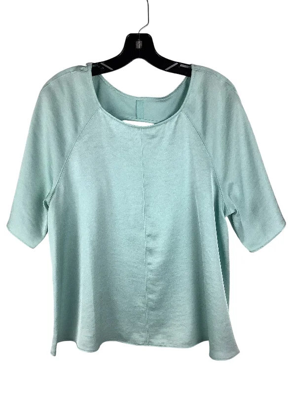 women's tops for those who want to elevate their everyday wear with chic and elegant piecesTop Short Sleeve By Daily Practice By Anthropologie In Blue, Size: M