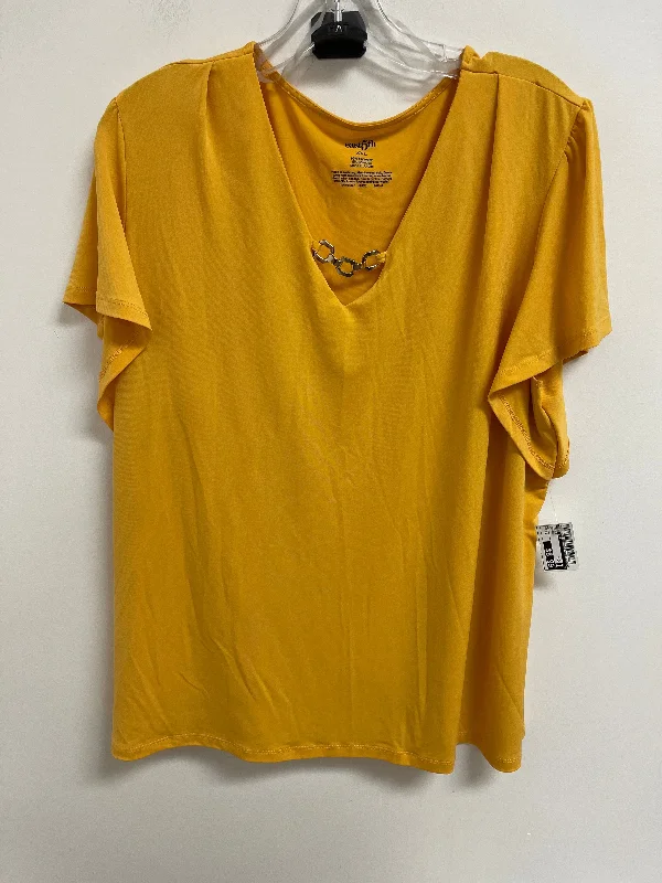 women's tops for those who want to add a pop of color to their outfitsTop Short Sleeve By East 5th In Yellow, Size: 2x