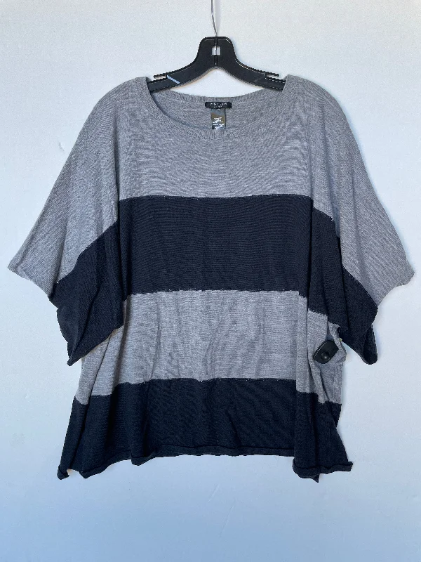 women's tops with unique designsTop Short Sleeve By Lafayette 148 In Grey, Size: Xl