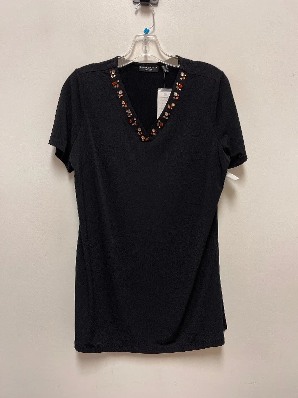 women's tops for those who love to shop for unique findsTop Short Sleeve By Susan Graver In Black, Size: M